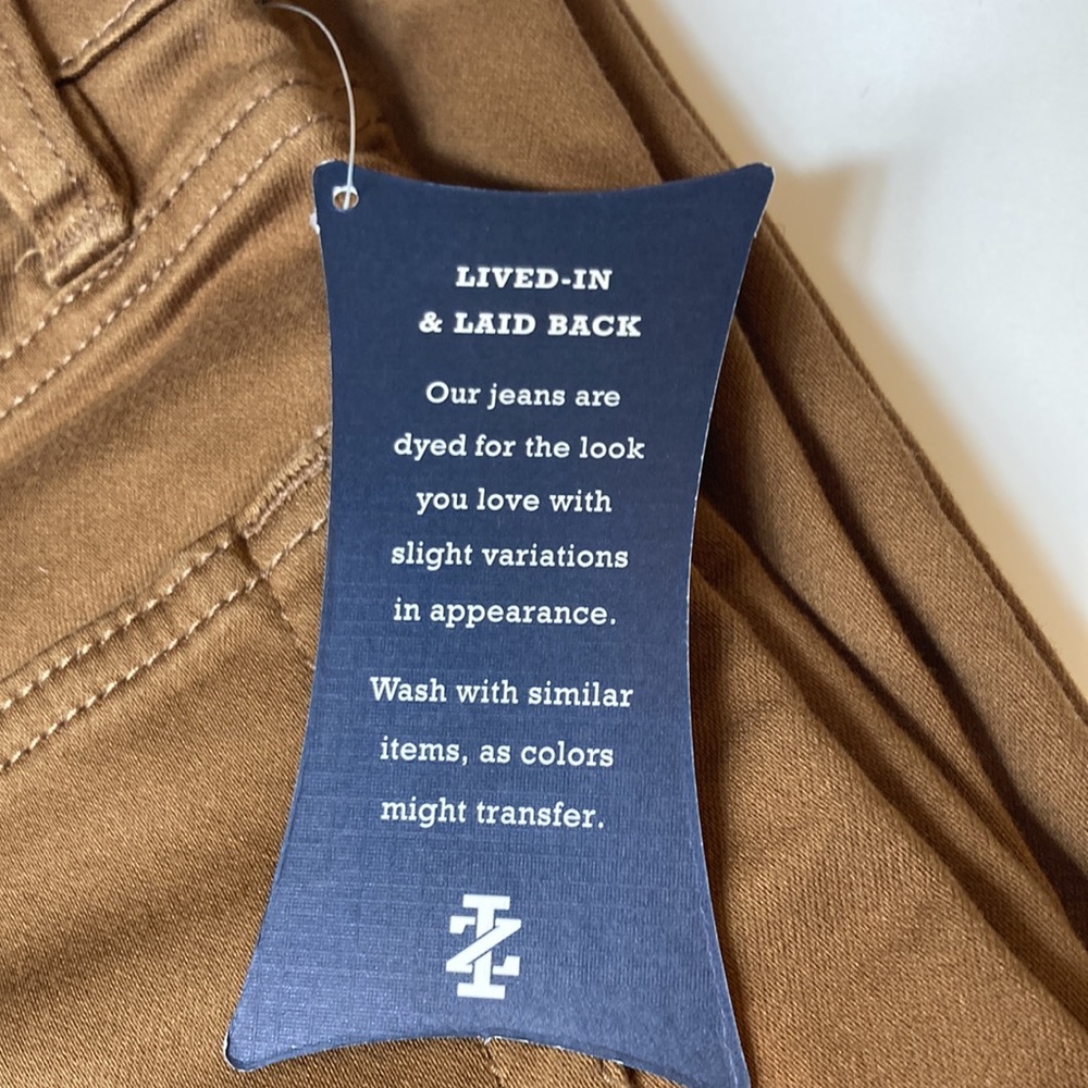 Pants - Picture 13 of 14
